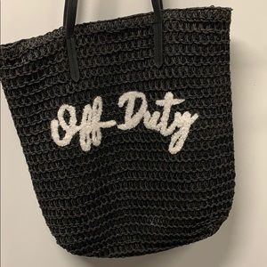 “Off Duty” tote 👜